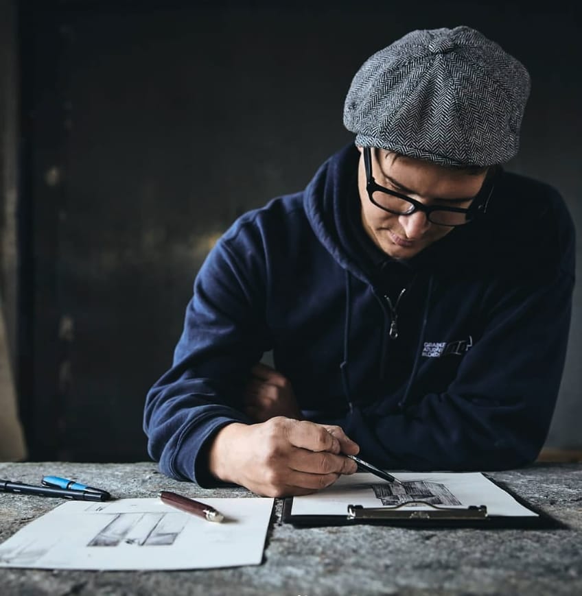 Johannes Moser beim Entwerfen