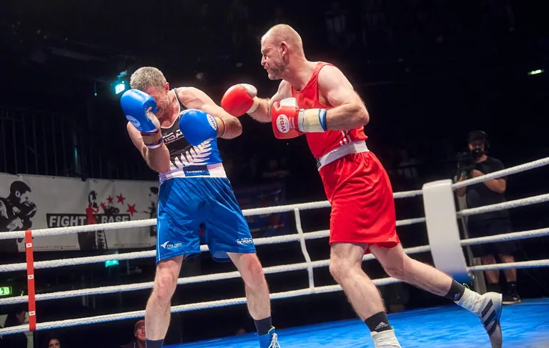 Boxkampf Marko Gnech gegen Jeff Stutt.