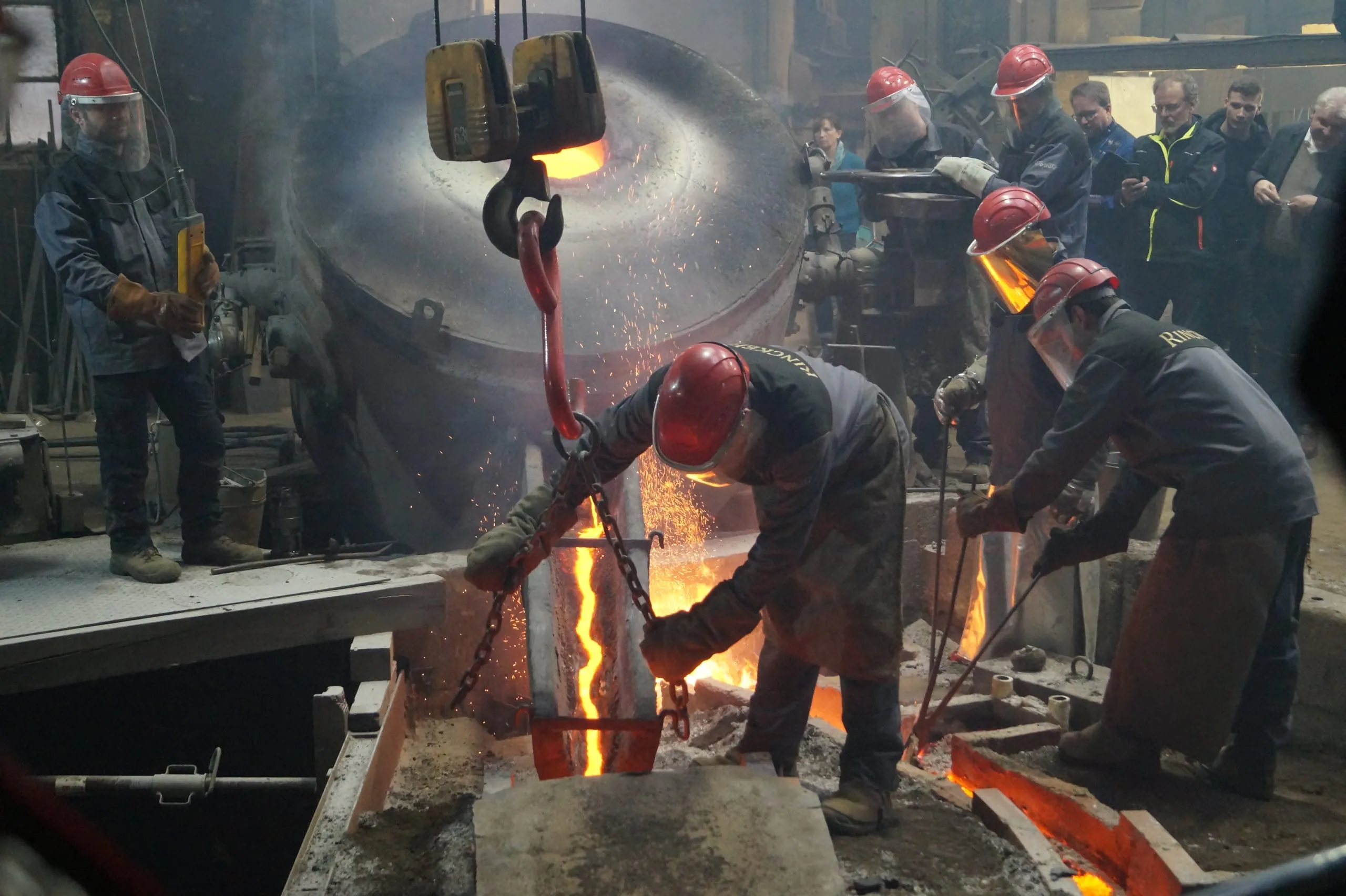 Bild Glocke wird gegossen