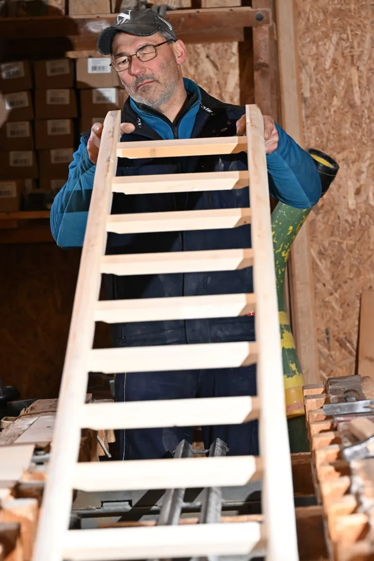 Torsten J&auml;ger, Betriebsinhaber im Leitermacherdorf Wei&szlig;enborn