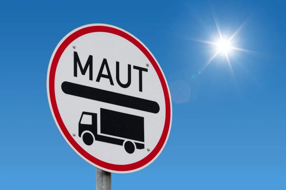 Fahrzeuge registrieren spart Zeit bei der Lkw-Mautkontrolle