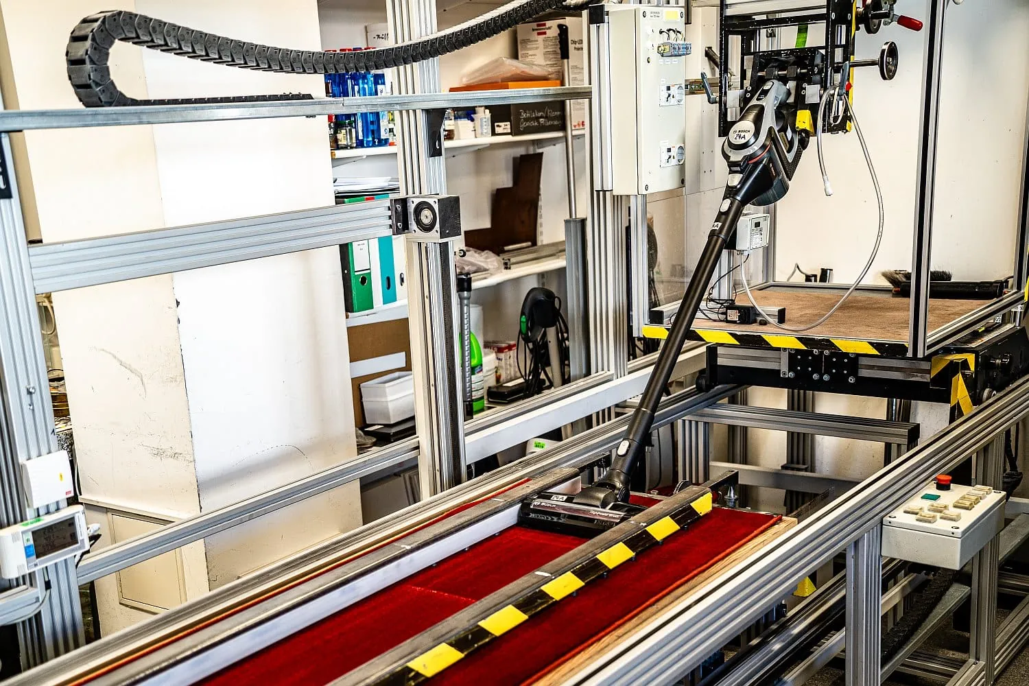 Staubsauger im Teppich-Test