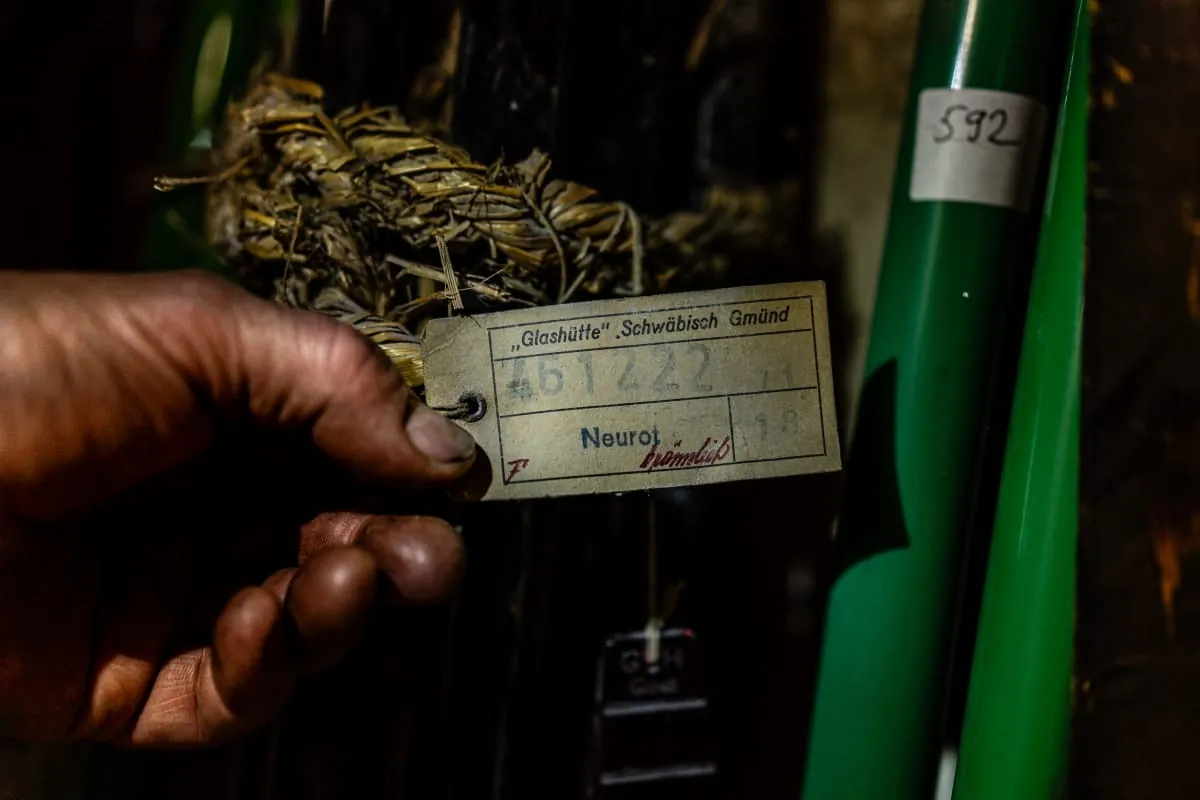 Glasstange in Neurot