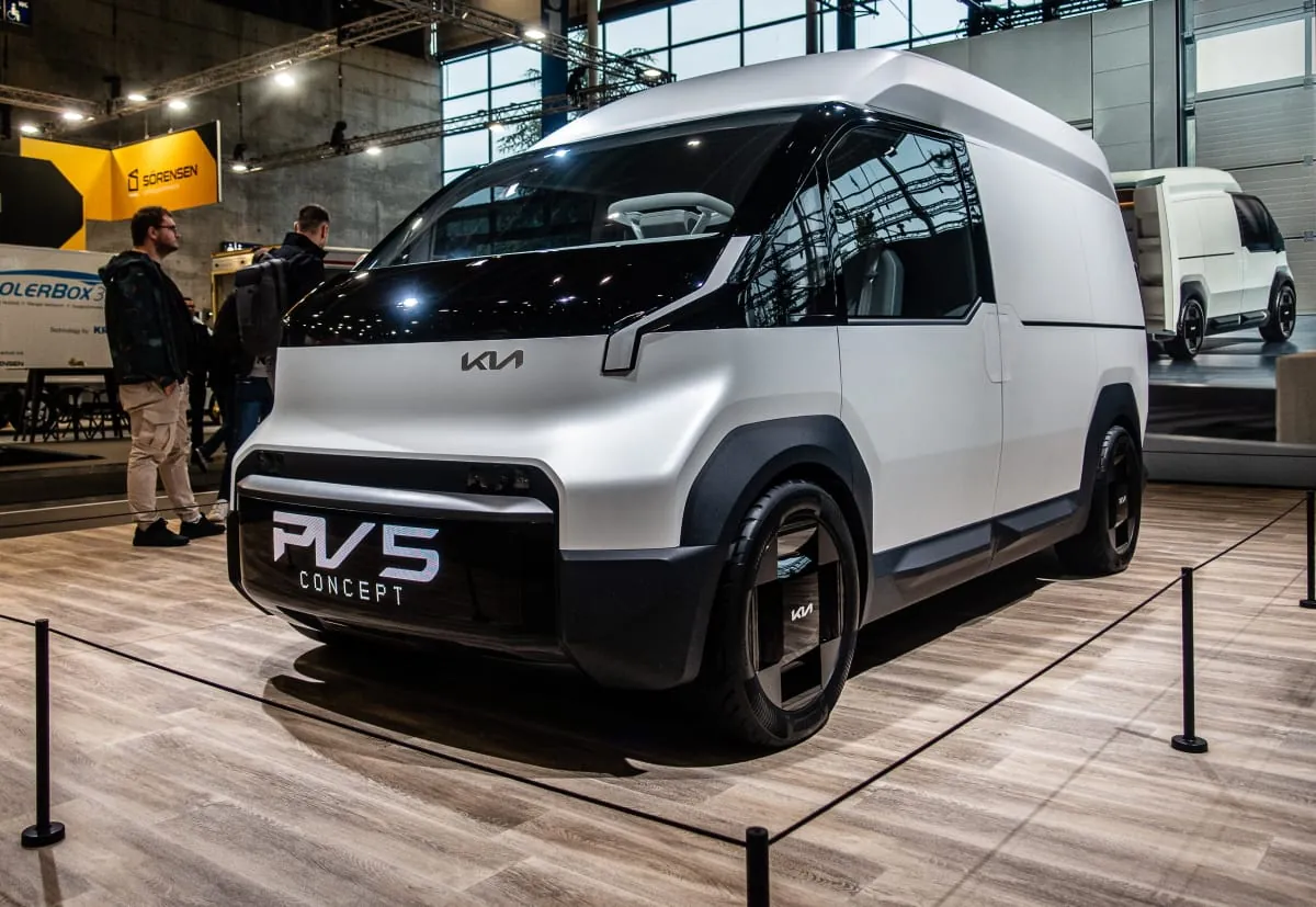 Kia PV5 mit Hochdach