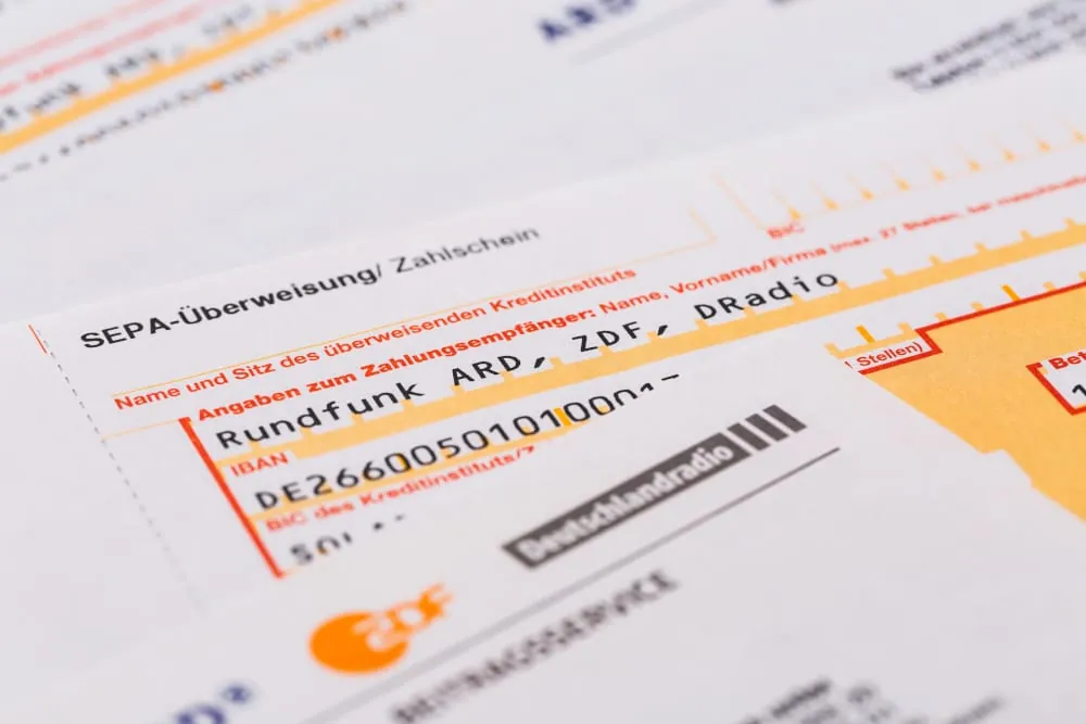 Rundfunkbeitrag verweigern: Über Befreiungen, Folgen & Co.