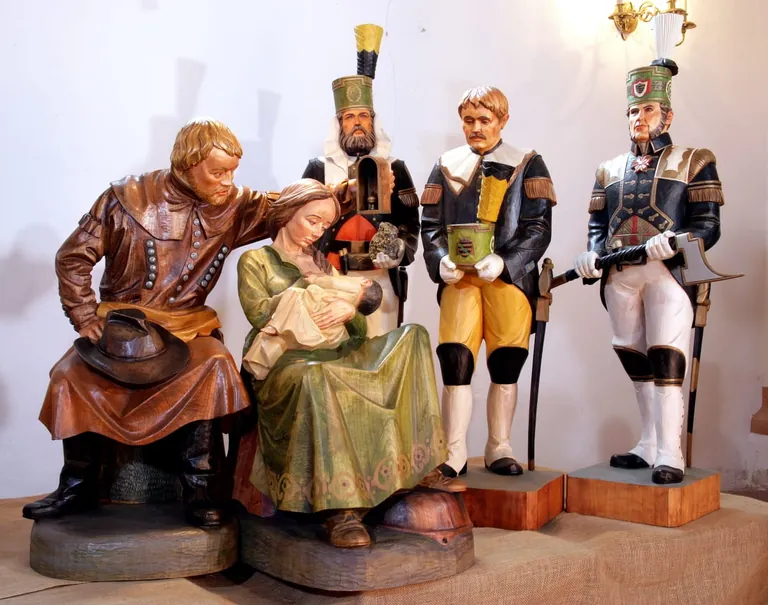 Biblische und bergmännische Krippenmotive