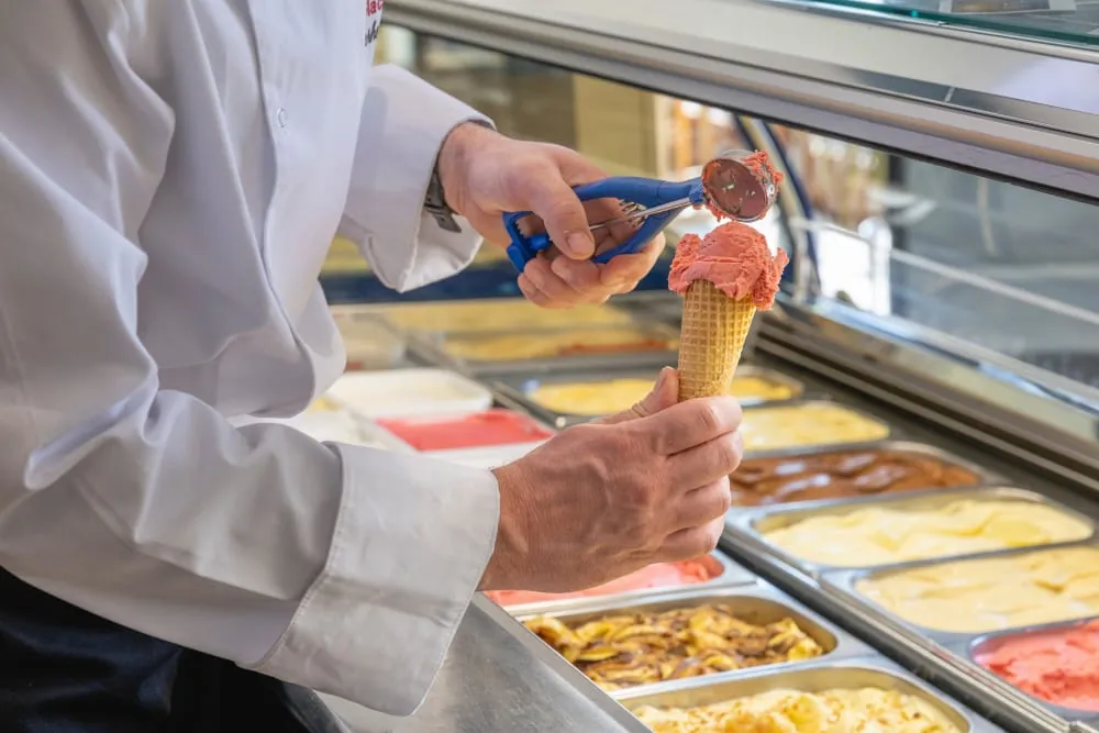 So setzt sich der Preis für eine Kugel Eis zusammen