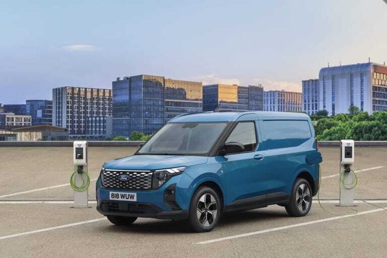 Ford E-Transit Courier