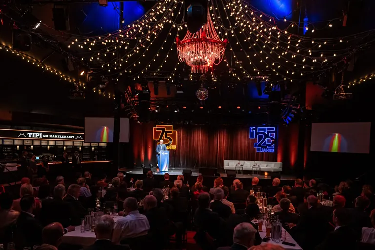 Steinmeier auf B&uuml;hne