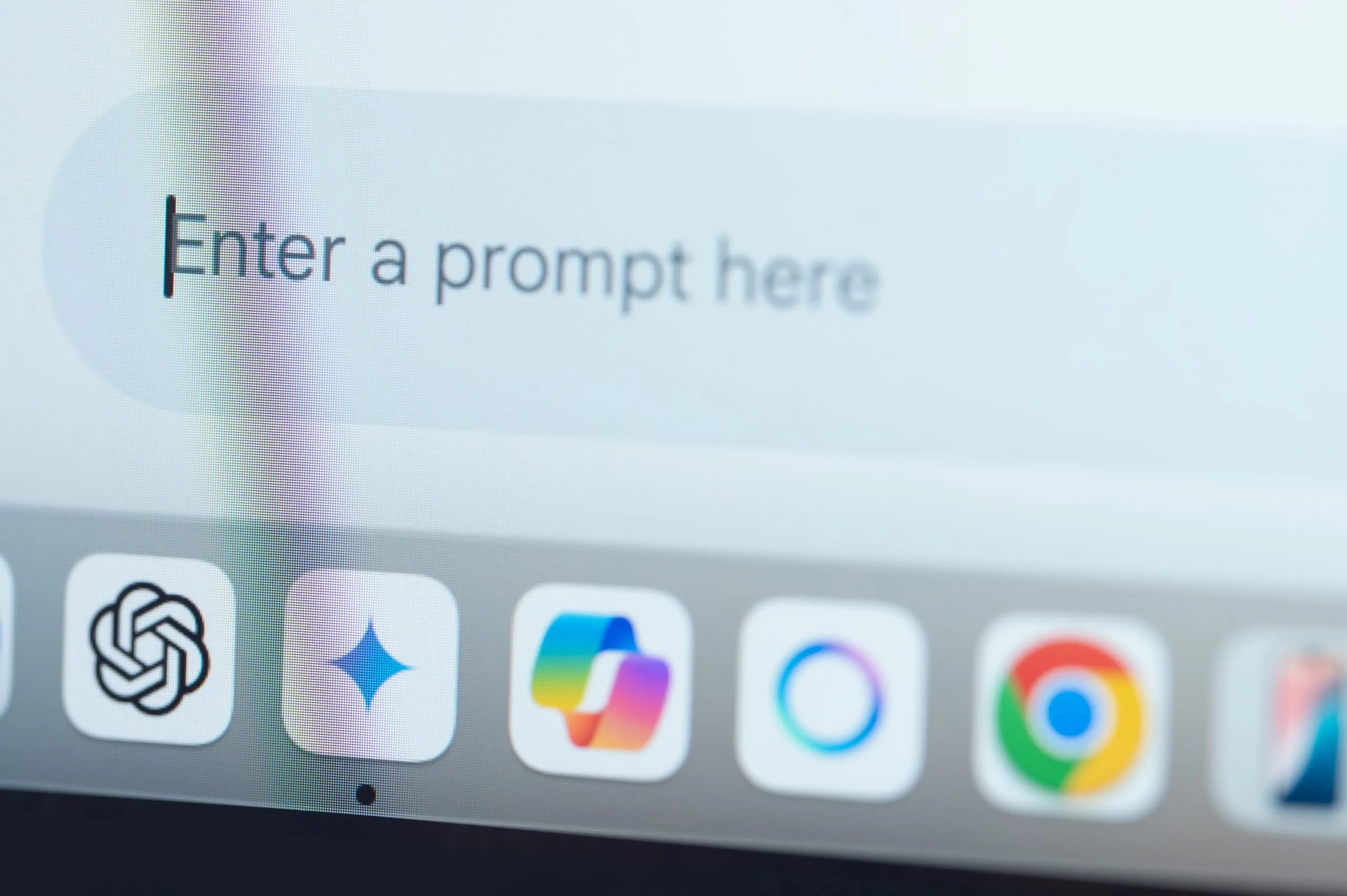 Selbstständige und kleine Betriebe verdoppeln KI-Nutzung