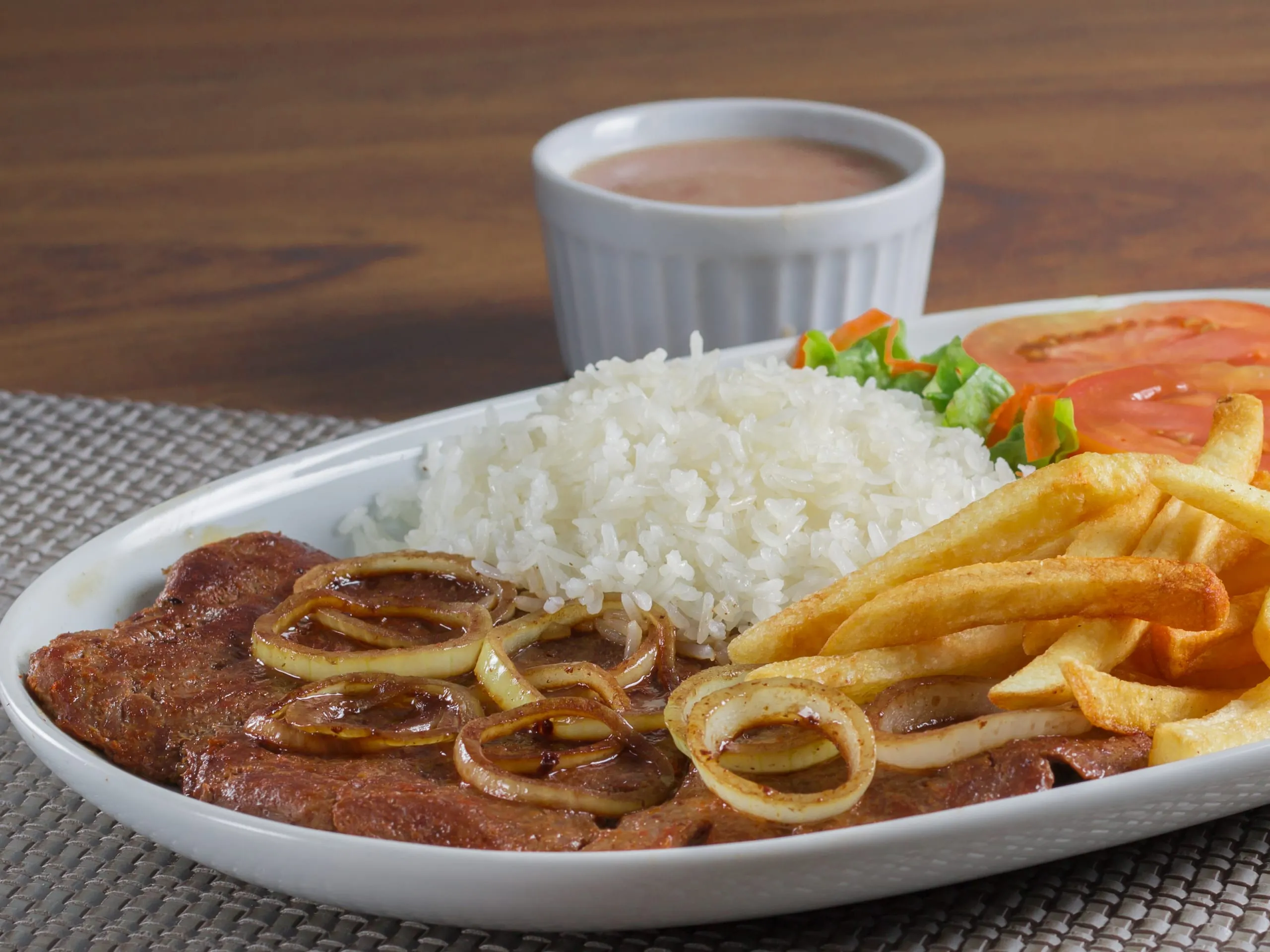 Verpflegungspauschale: Berufliche Auswärtstätigkeit von Mitarbeitern