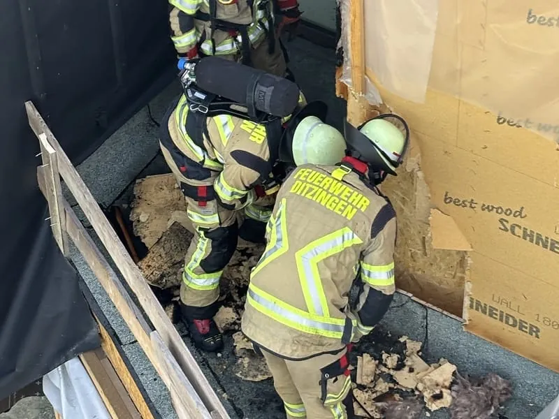Handwerker verhindern größeren Brand auf Baustelle