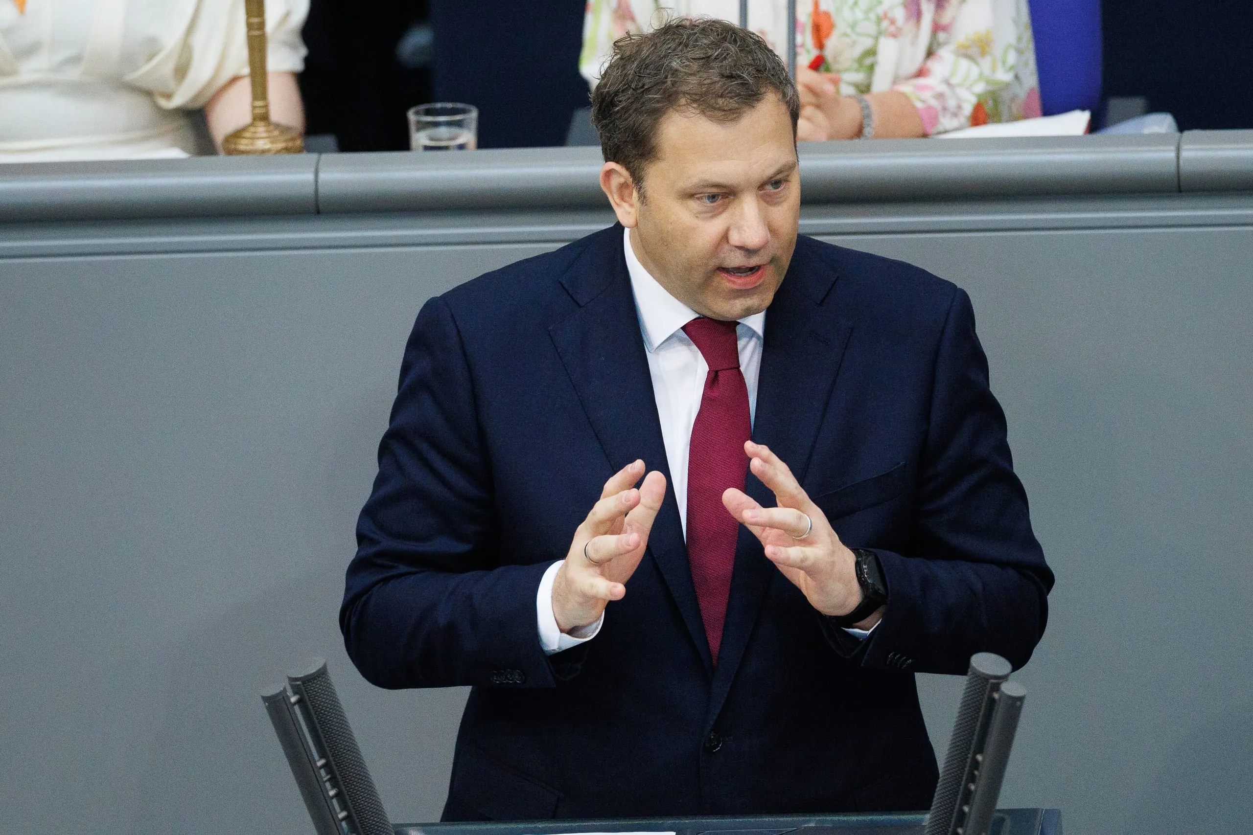 Bundestag stimmt für Steuerentlastungen für Unternehmen