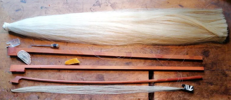 Rohmaterial für einen fertigen Bogen