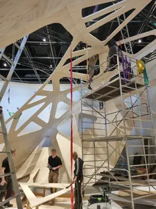 Beim Aufbau des Diamanten. 