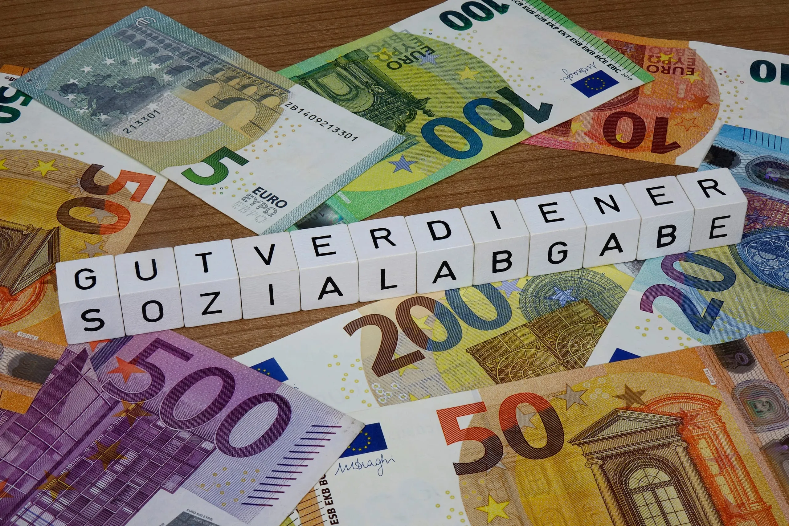 Gutverdiener zahlen bald mehr Sozialversicherungsbeiträge