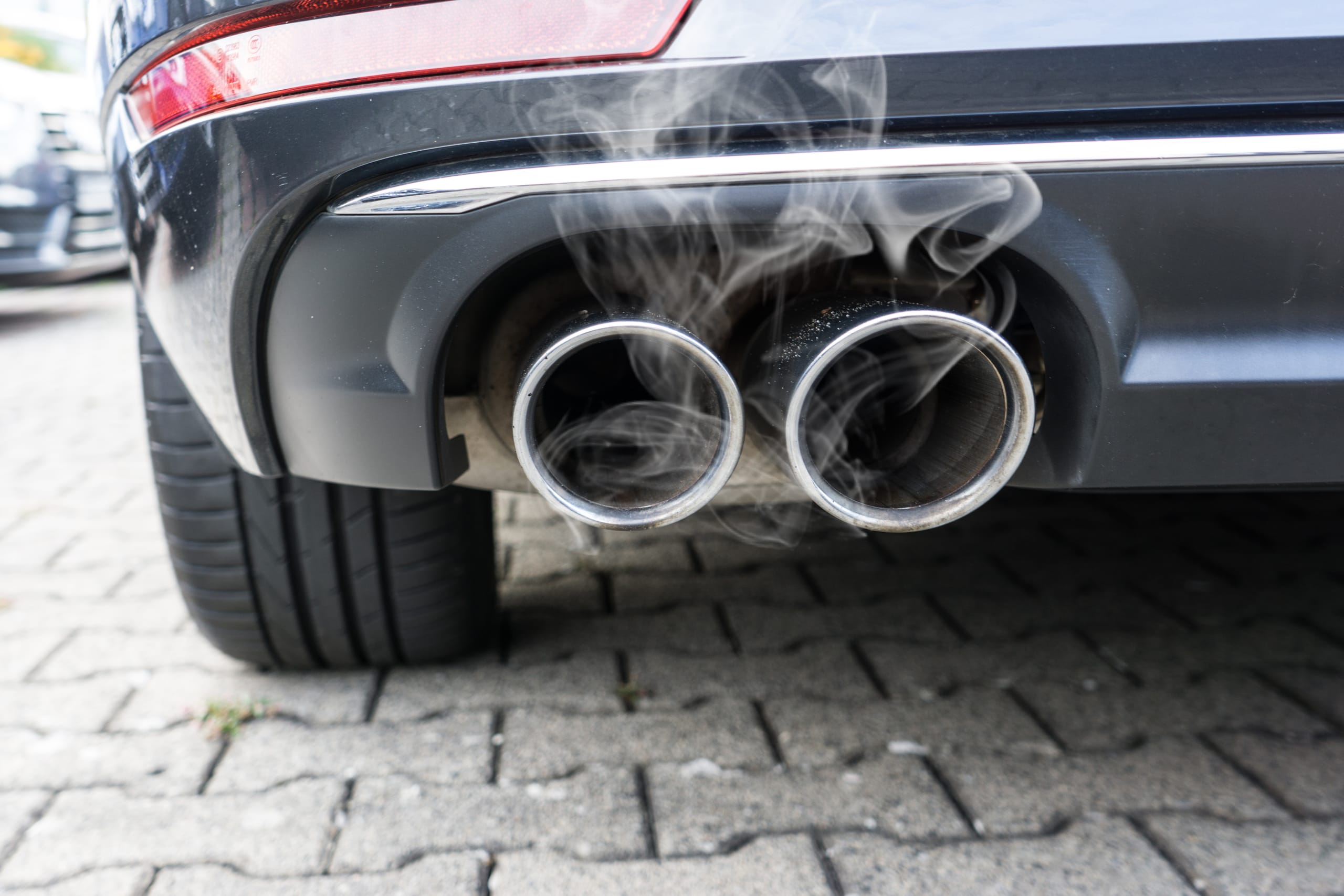 Merz opposes the phase-out of combustion engines by 2035