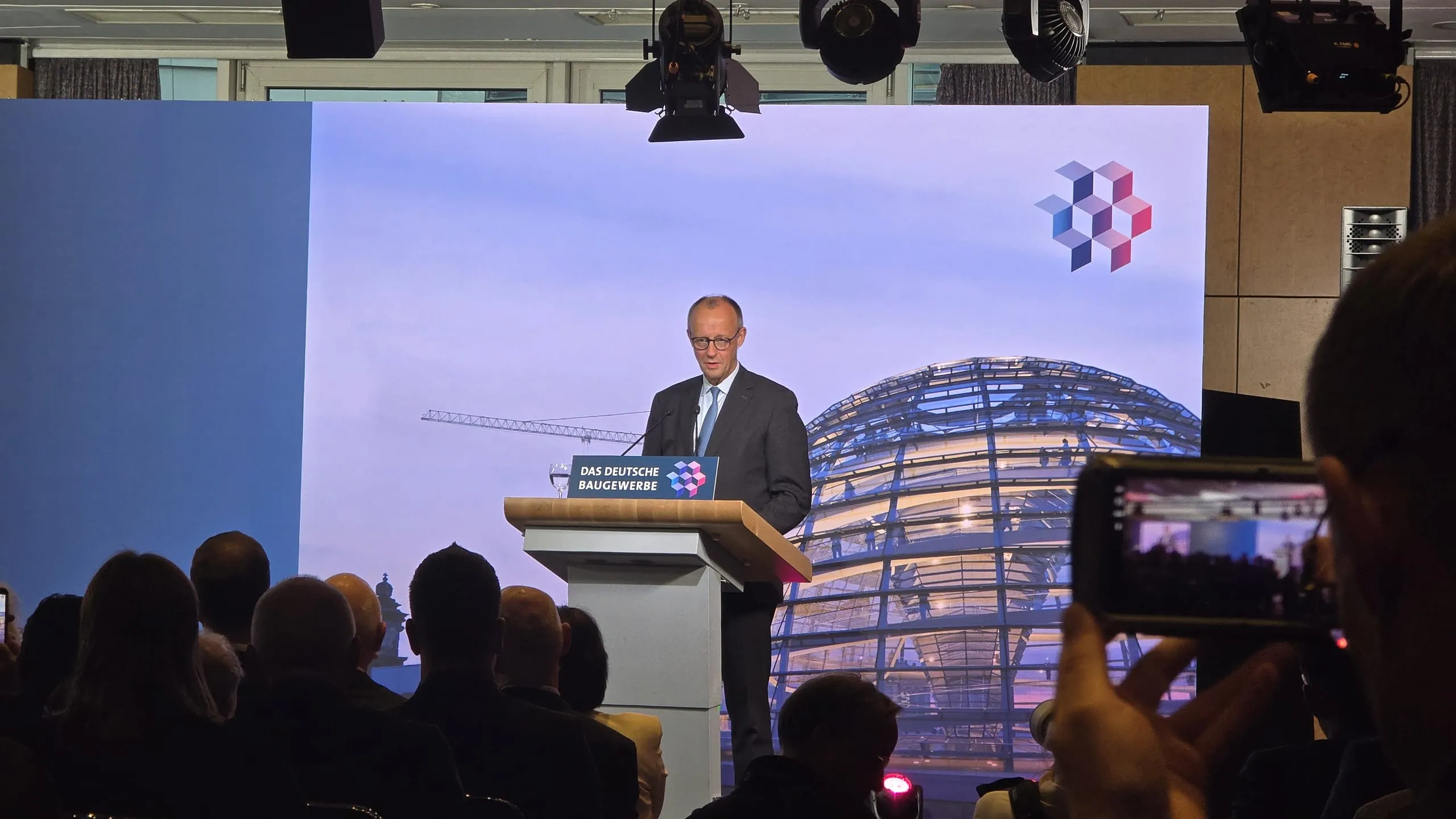 Merz garantiert mittelstandsfreundliches Vergaberecht