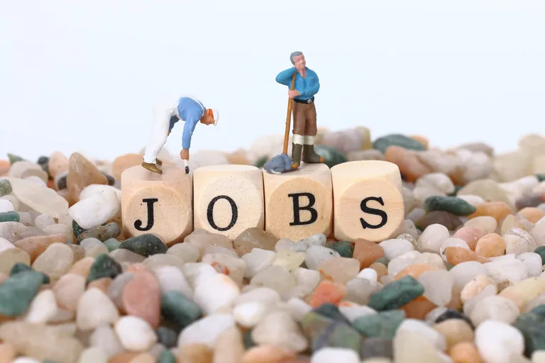 Jobs, Buchstaben mit zwei Handwerkern