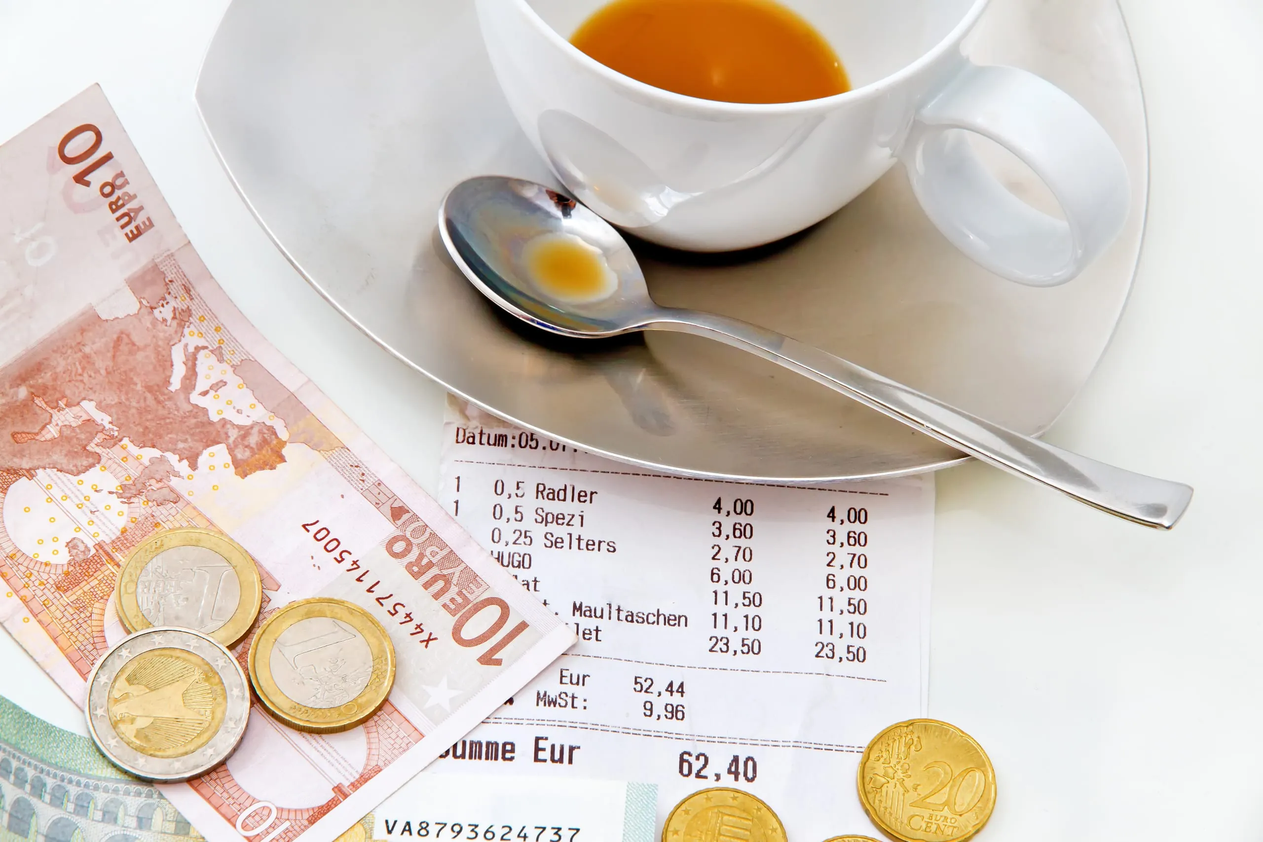 Bewirtungsbelege richtig führen: Was das Finanzamt jetzt verlangt