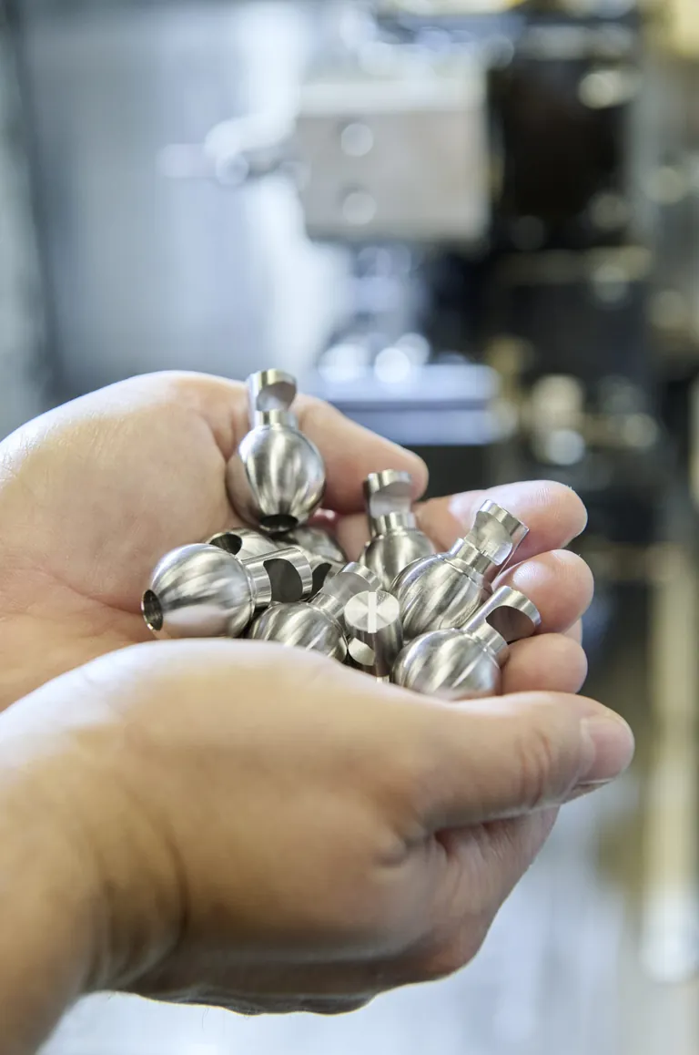 Diese Flachstrahld&uuml;sen aus Edelstahl werden in der industriellen Lebensmittelproduktion eingesetzt.