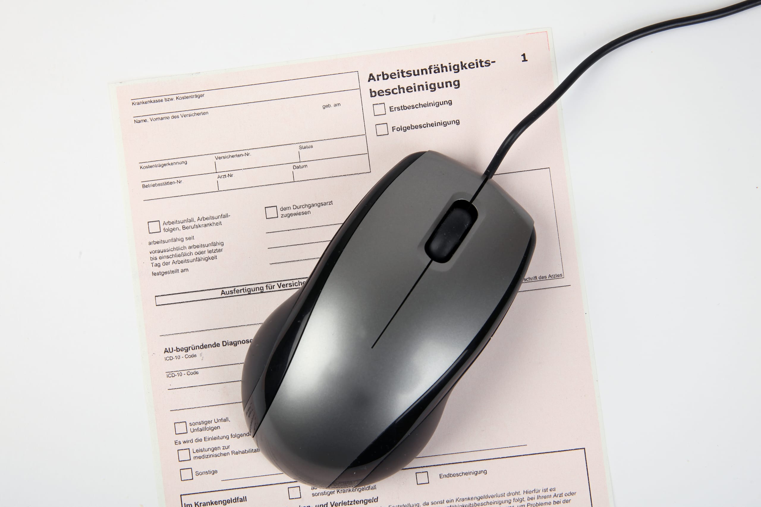Sick leave via online questionnaire ends up in court
