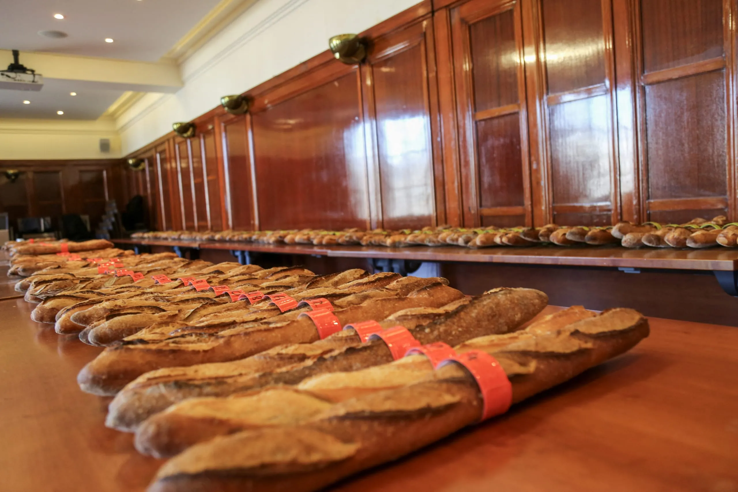 Baguette-Wettstreit in Paris: Bäcker duellieren sich um hohe Ehren