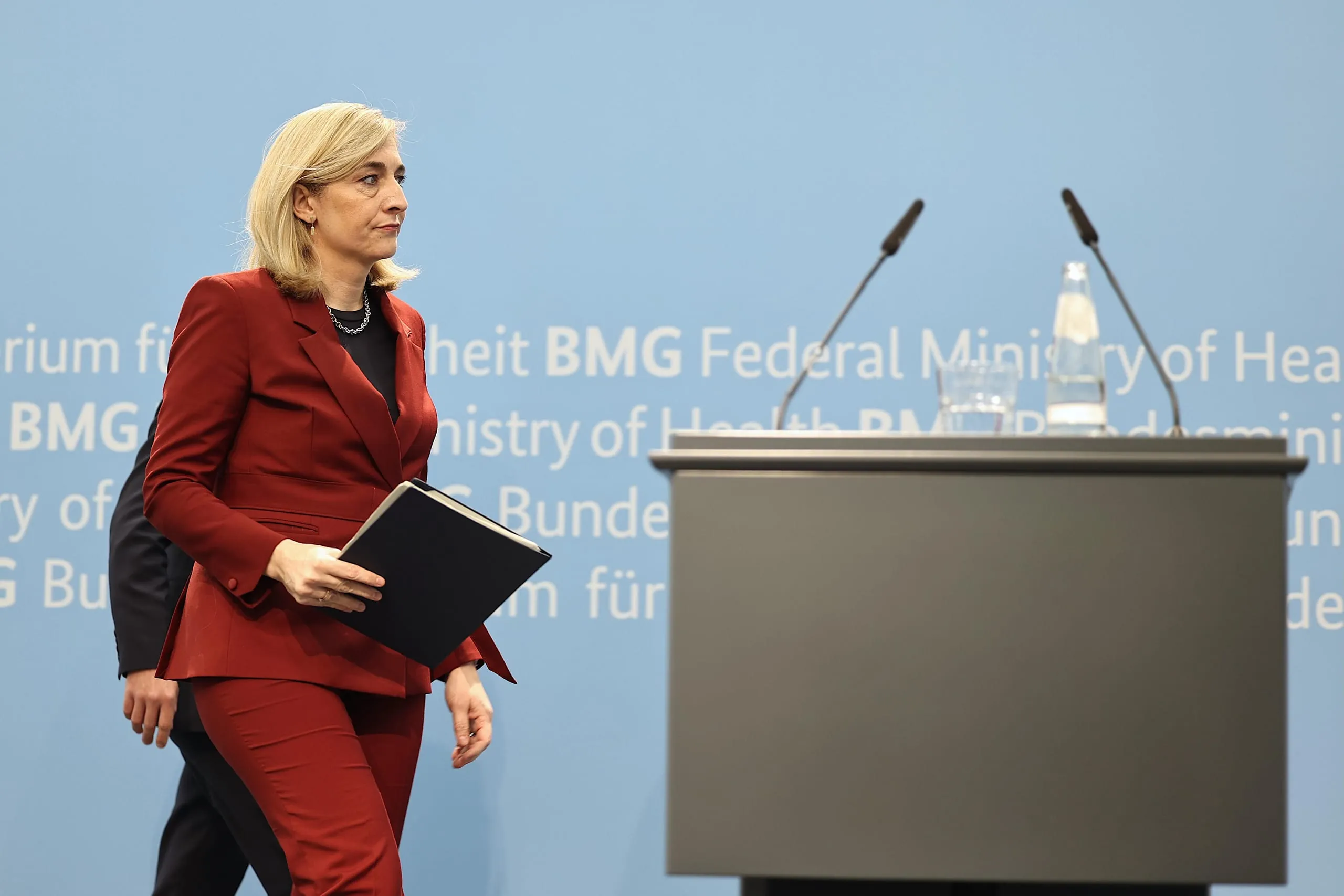 Senkung der Lohnzusatzkosten rückt in weite Ferne