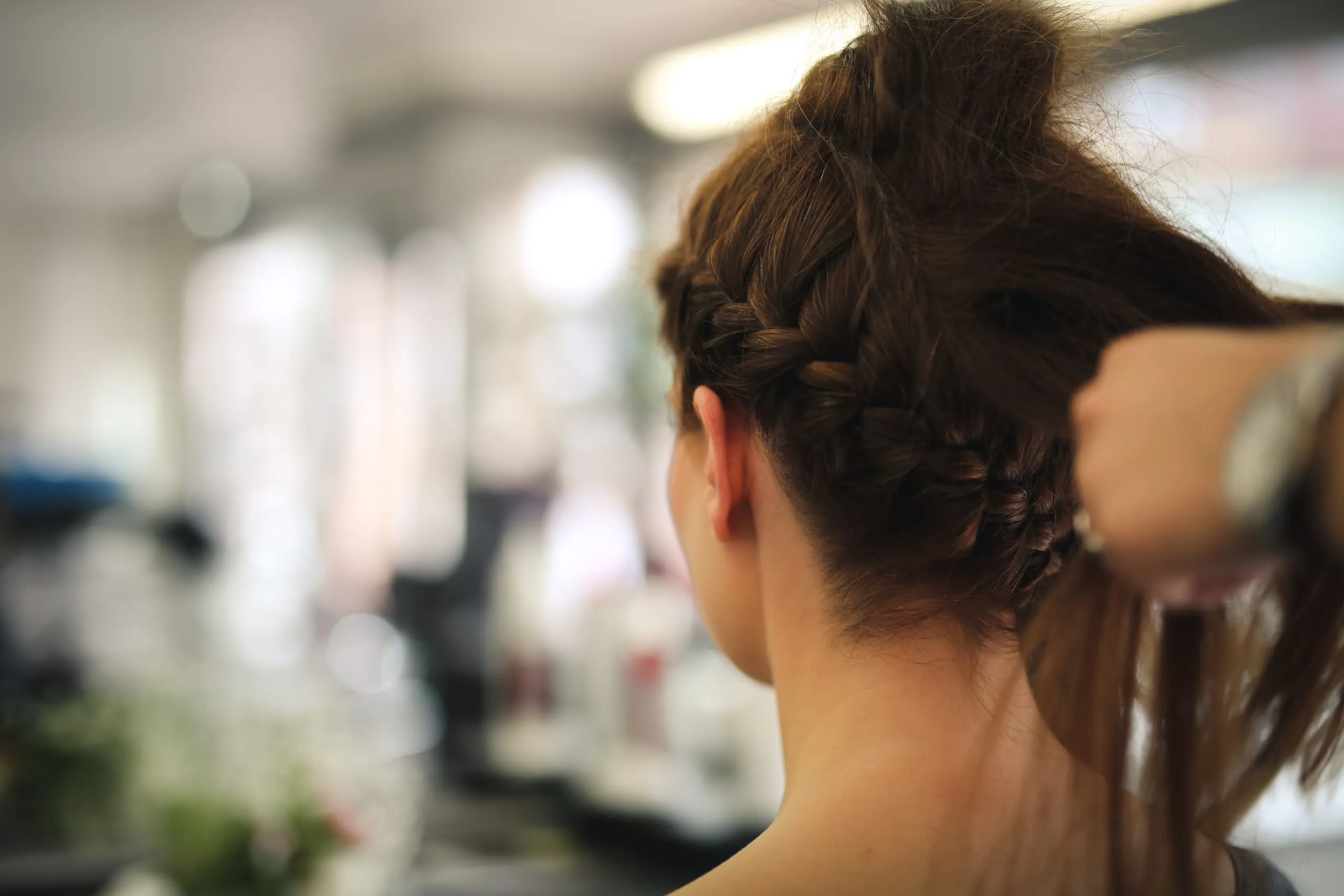 Hochsteckfrisuren ohne Meister? Make-up-Artist scheitert vor Gericht