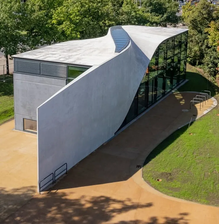 Cube, das weltweit erste Geb&auml;ude in Carbonbeton.