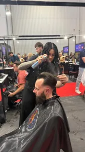 Vanessa Hermann bei der Weltmeisterschaft der Friseure in London 2025