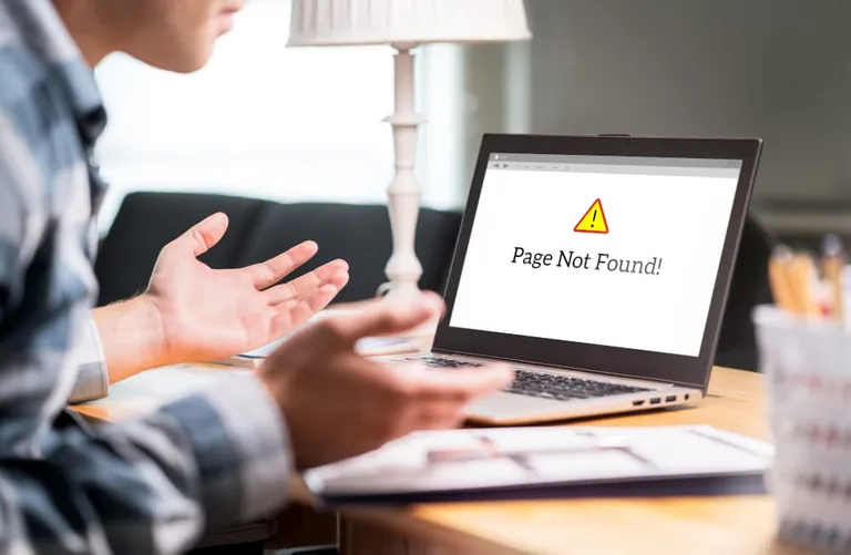 Firmenwebsite offline? Inhaber von .de-Domains betroffen