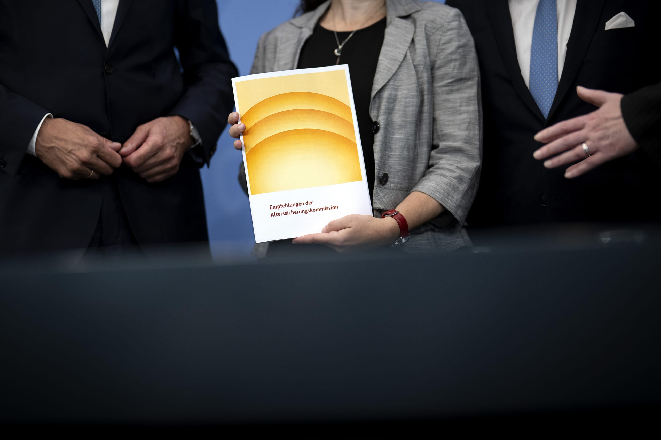 Die Regierung darf bei der Rente nicht einknicken - dhz.net