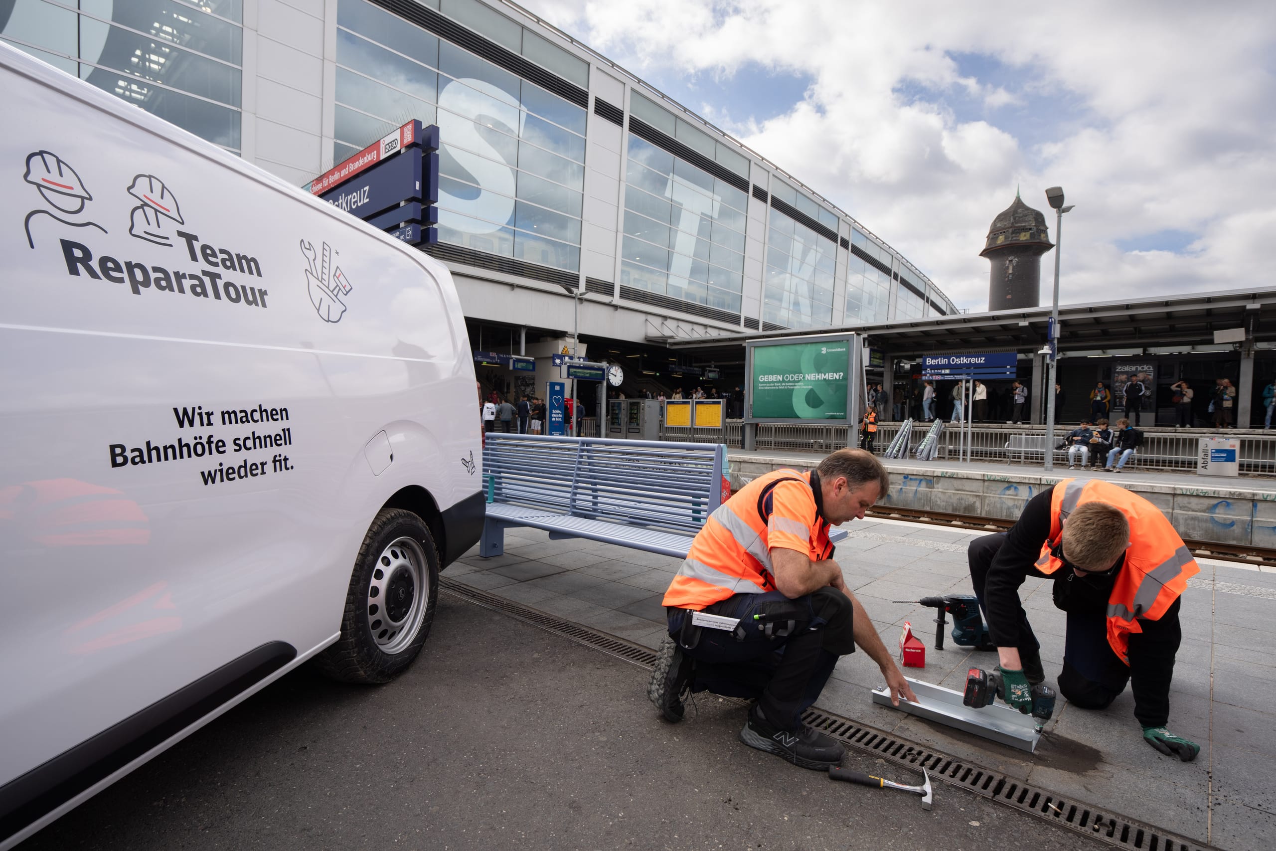 Deutsche Bahn setzt mobile Handwerkerteams an Bahnhöfen ein