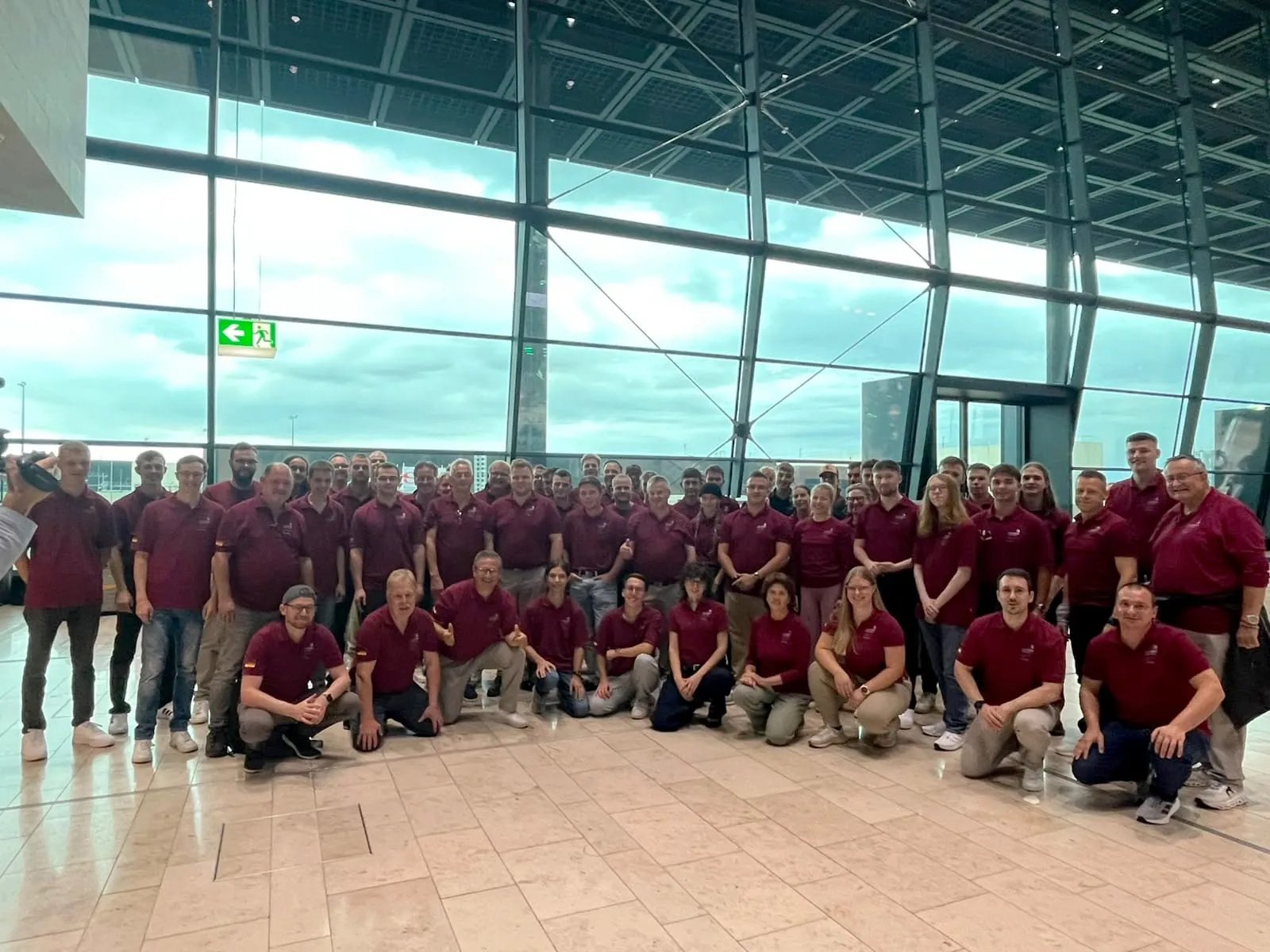 Team Germany auf dem Weg zu den WorldSkills nach Shanghai