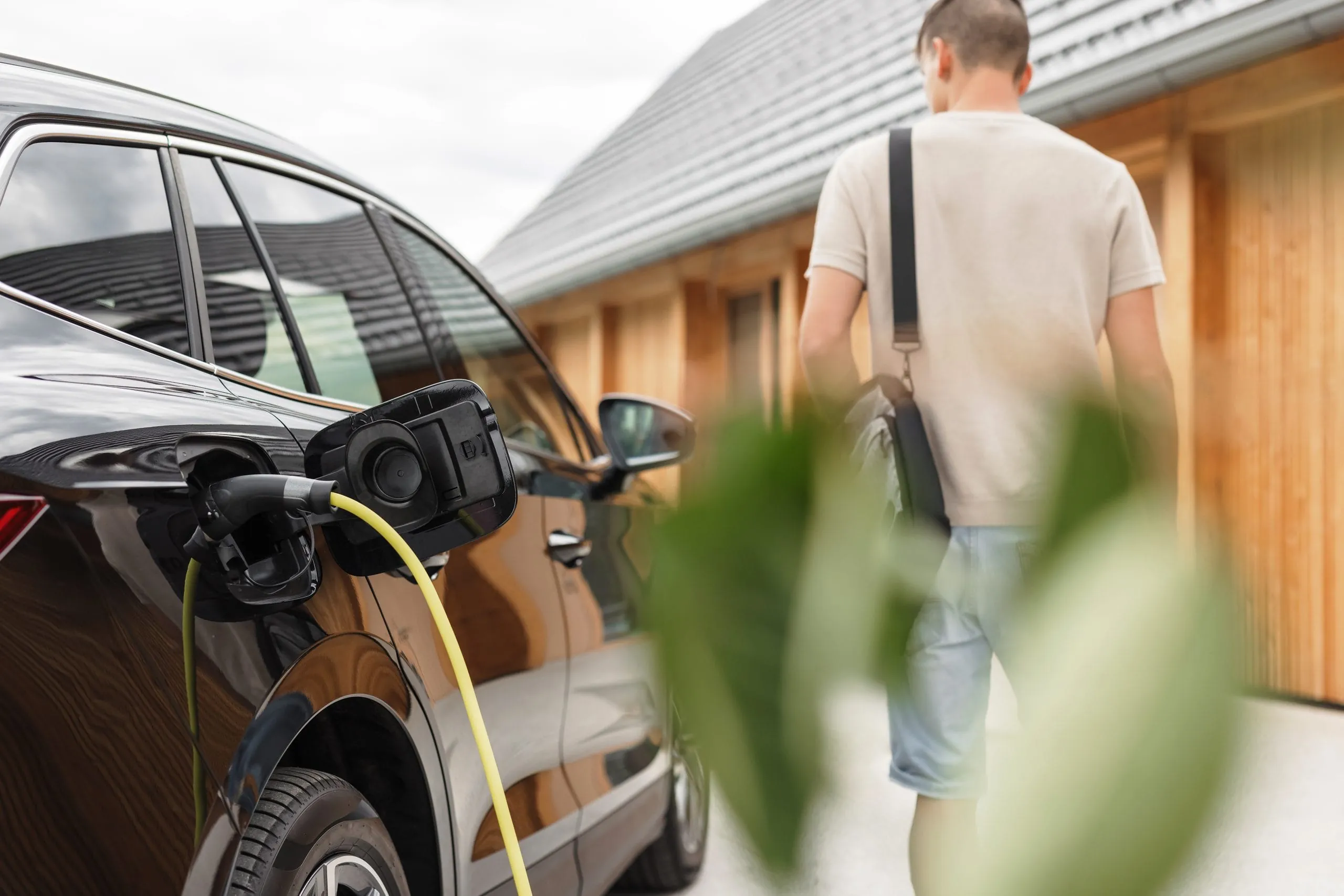 E-Autos beim Fahren günstiger als Benziner