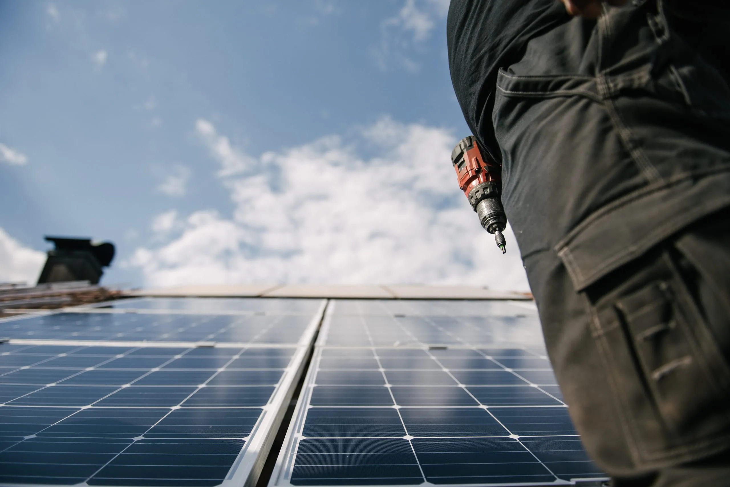 PV-Installation: Neue Vereinbarung regelt sicheres Arbeiten der Gewerke